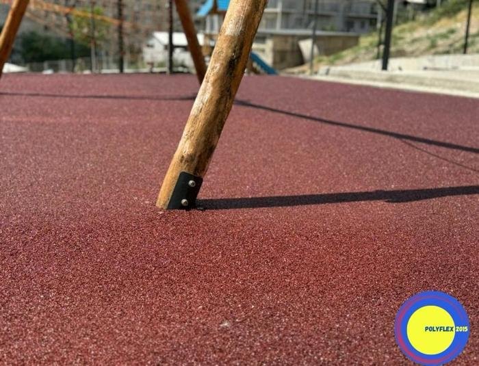 დასასხმელი კაუჩუკის საფარი / მონოლითური კაუჩუკი