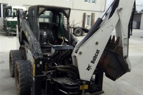 ბობკატით მომსახურეობა