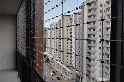 ბავშვის უსაფთხოების ბადეები