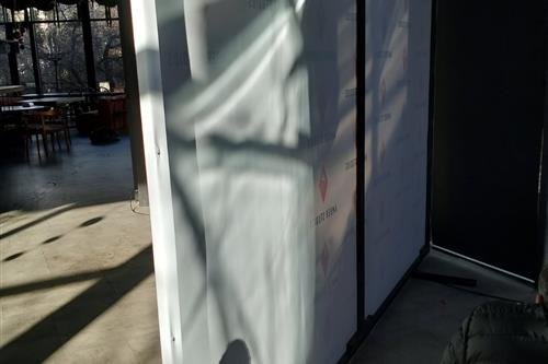 ფოტო სტენდი. პრესს ბანერი